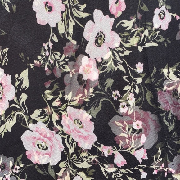 Dressbarn Floral Skirt - Picture 3 of 4